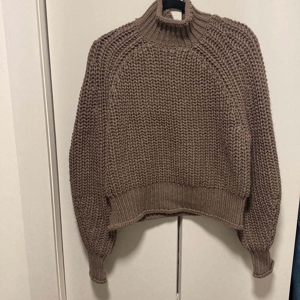 H&M Knit Sweater in Dark Taupe